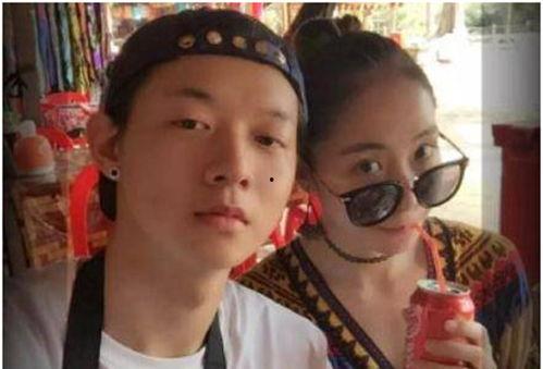 小贾娱乐圈吃瓜事件视频,吃瓜视频揭秘幕后真相