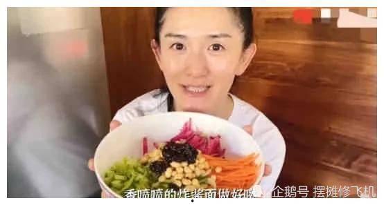 娱乐圈的吃瓜小编小说,揭秘吃瓜小编背后的秘密风云