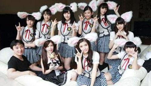 娱乐吃瓜报道文章大全最新,揭秘明星幕后故事，吃瓜群众必看！