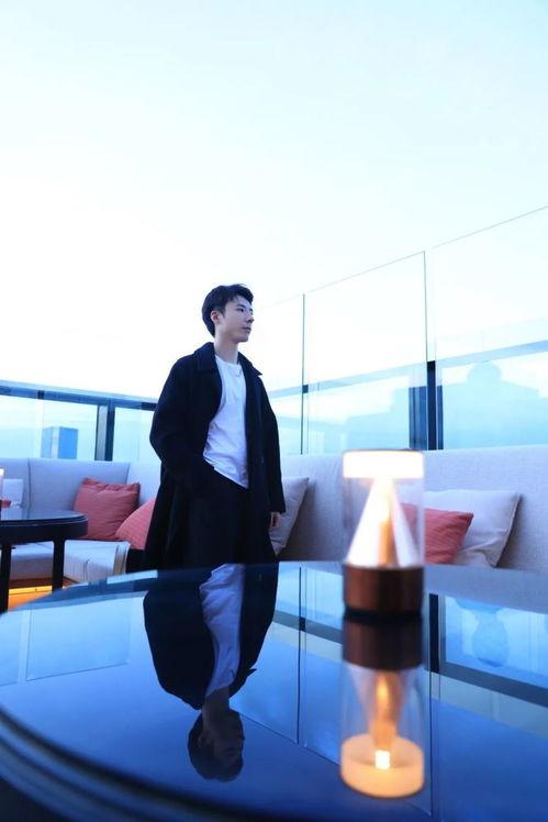 娱乐圈吃瓜博主抖音,揭秘明星幕后故事，带你领略娱乐圈真实一面